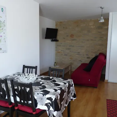 Apartman Aux Pierres De Nozieres *